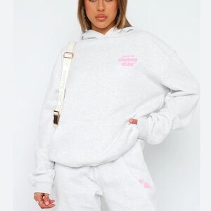 White fox comfort club hoodie